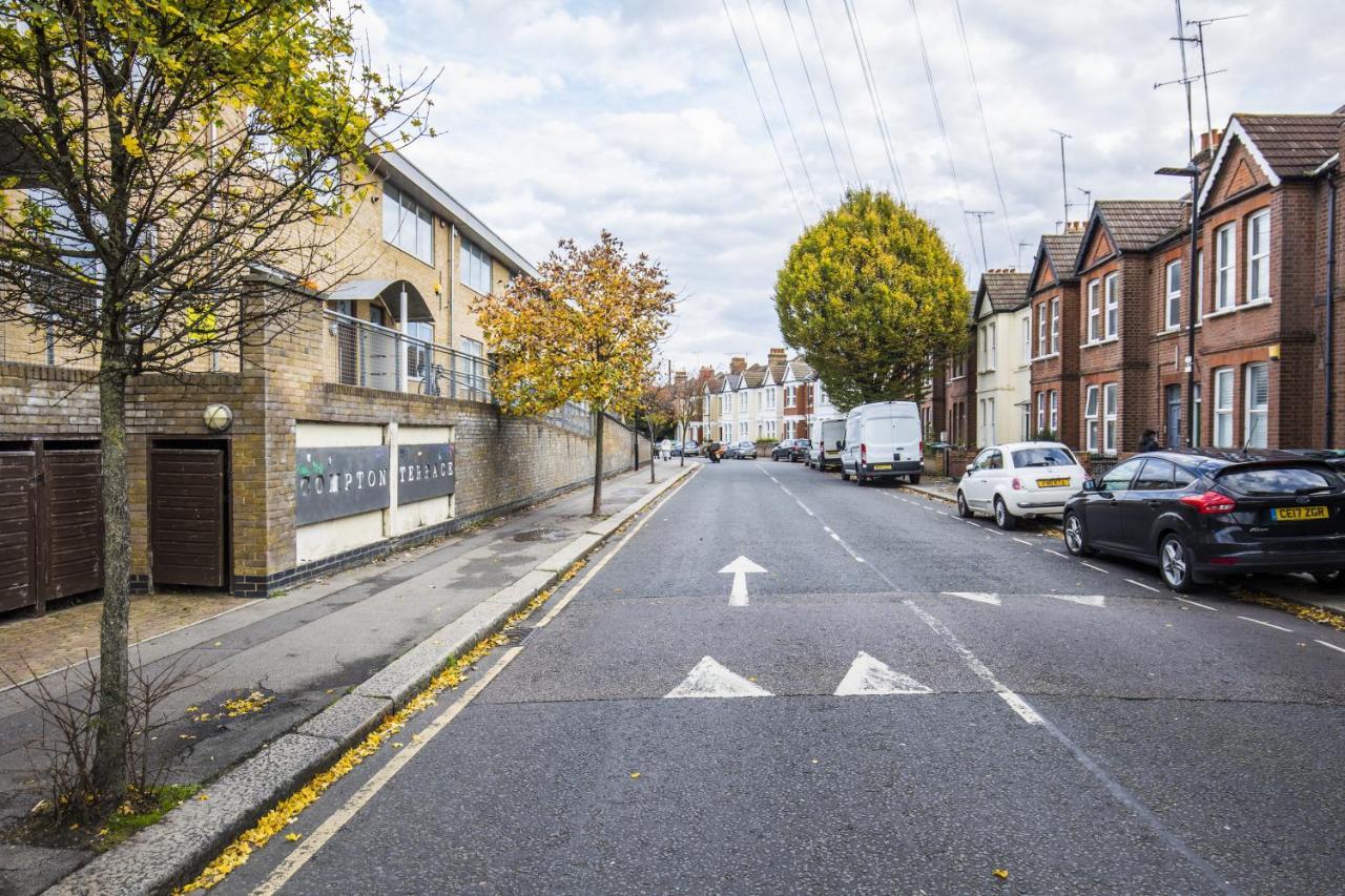 Manor House Studios By Morethanstays London Luaran gambar